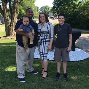 Meet your Posher, Leslie